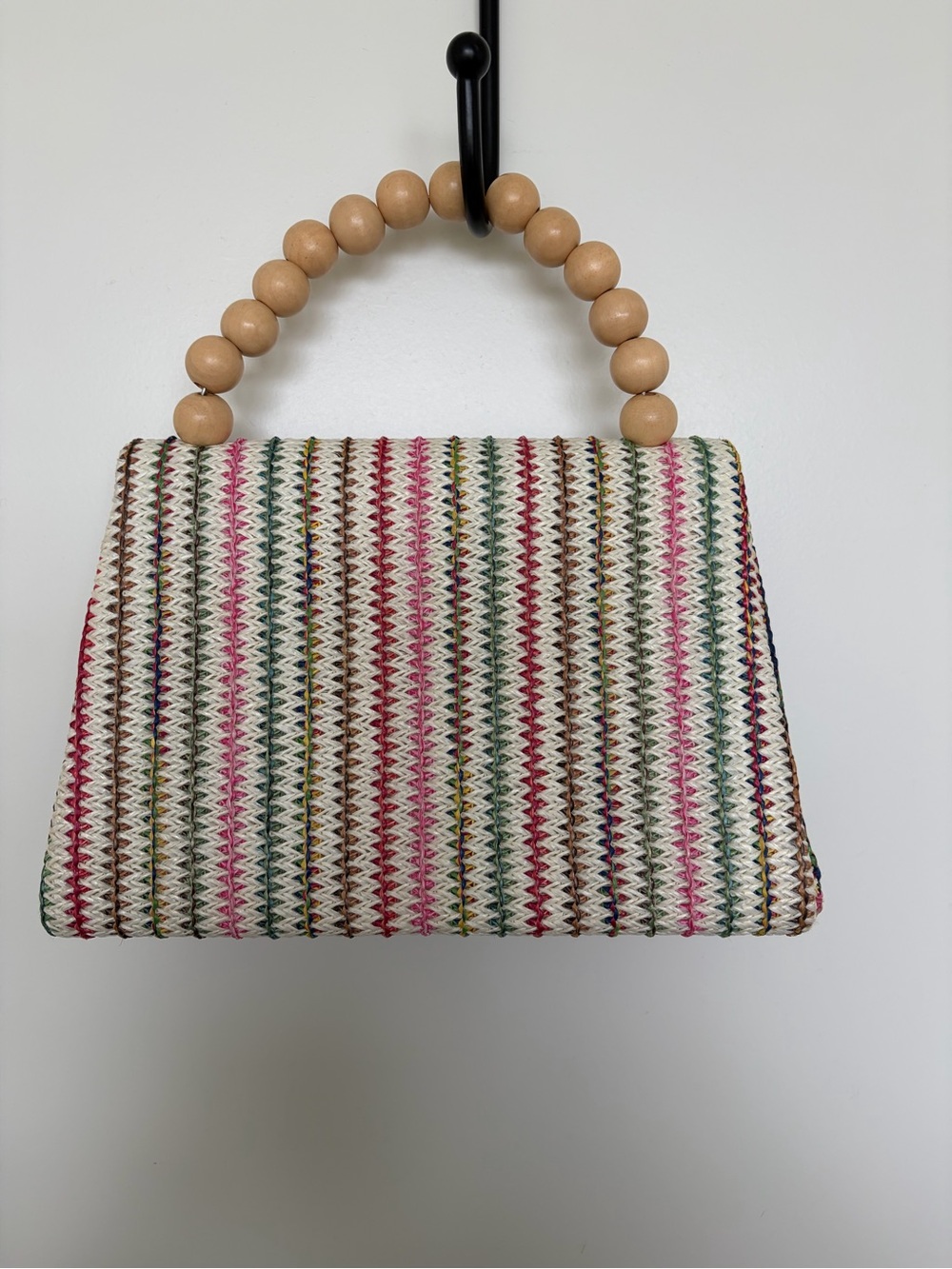 Woven Multicolor Bead-Handle Crossbody Bag - Picture 4 of 4